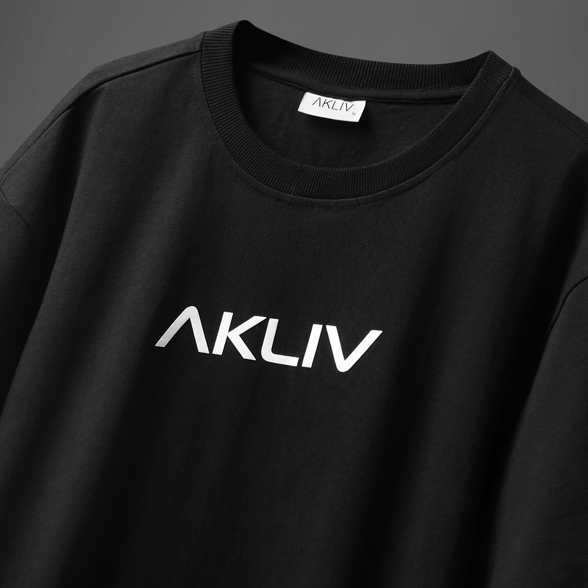 AKLIV BASICS BLACK T SHIRT